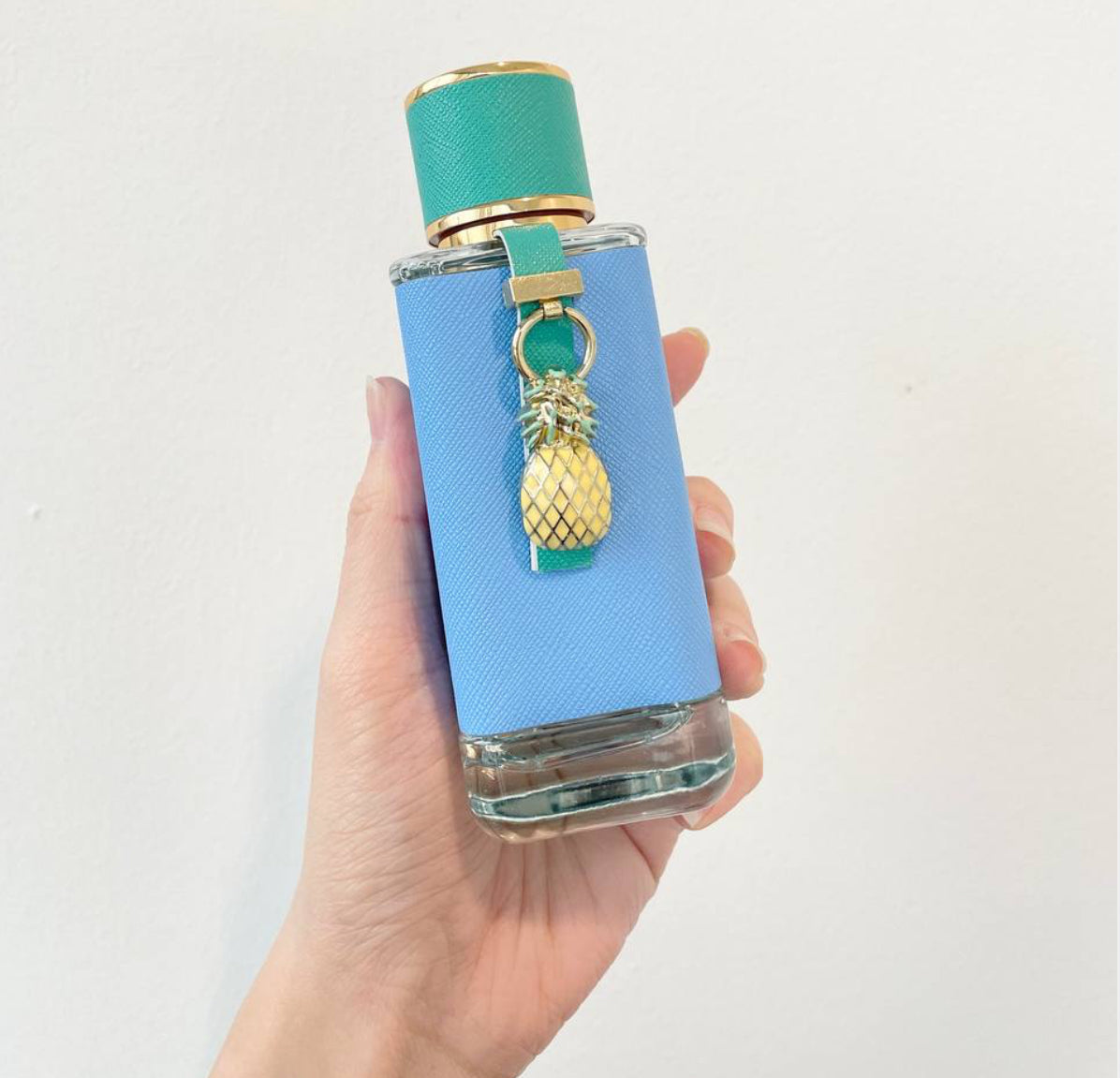 Carolina Herrera Mad World Eau De Parfum 100ml - 100% Authentic | Women Perfume