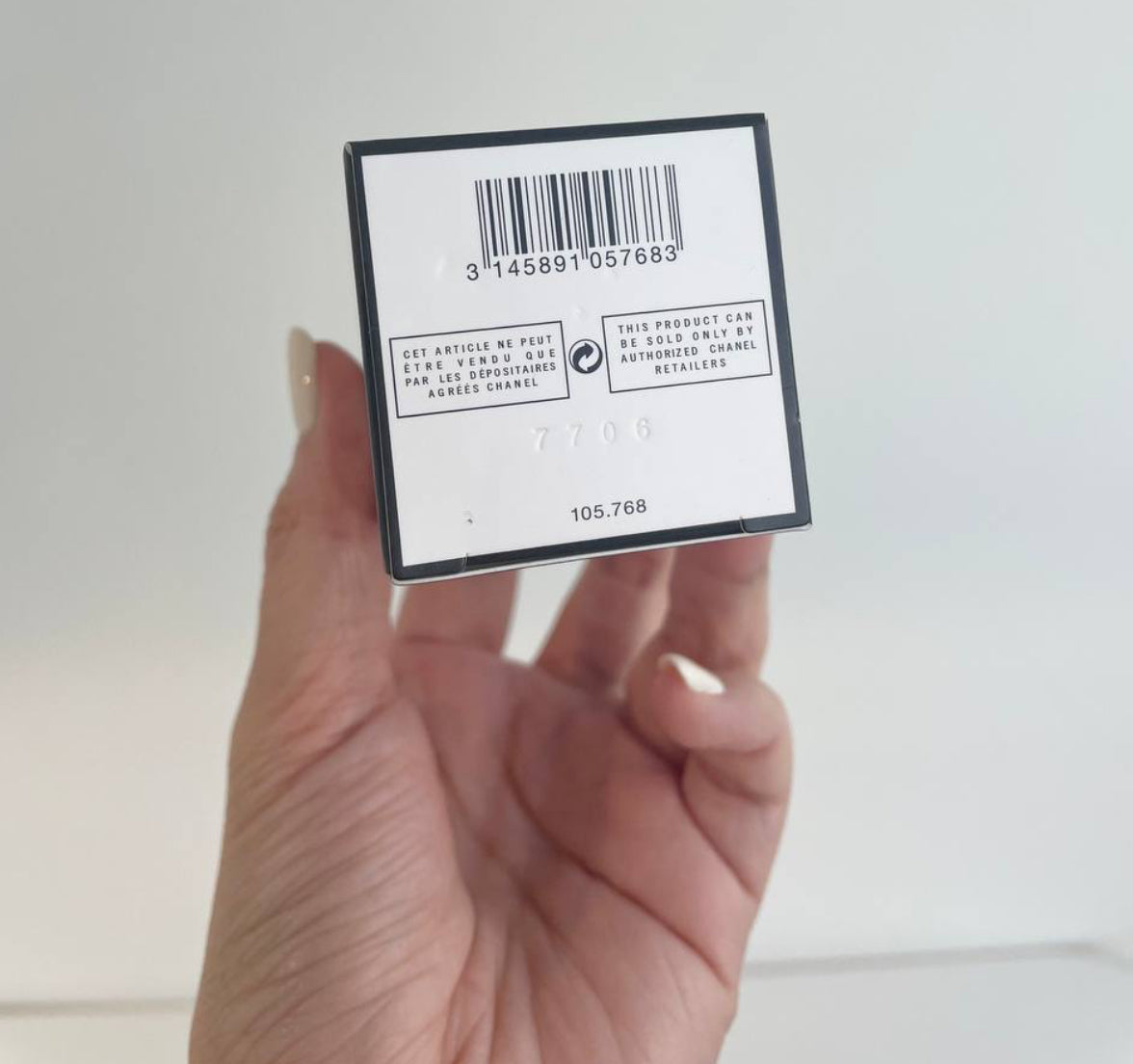 Chanel N°5 The Shower Gel 50ml – 100% Authentic | Luxurious Body Cleanser